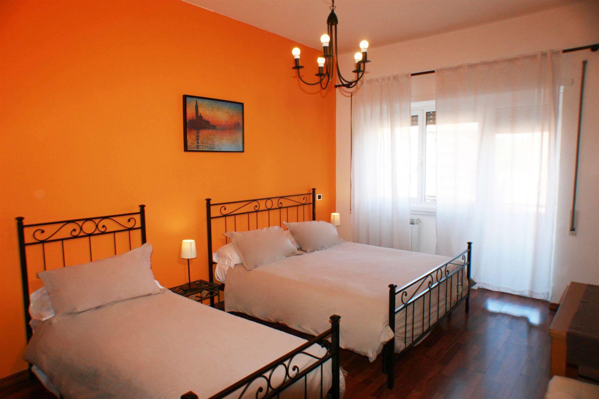 Lt Rooms Rome Exterior photo