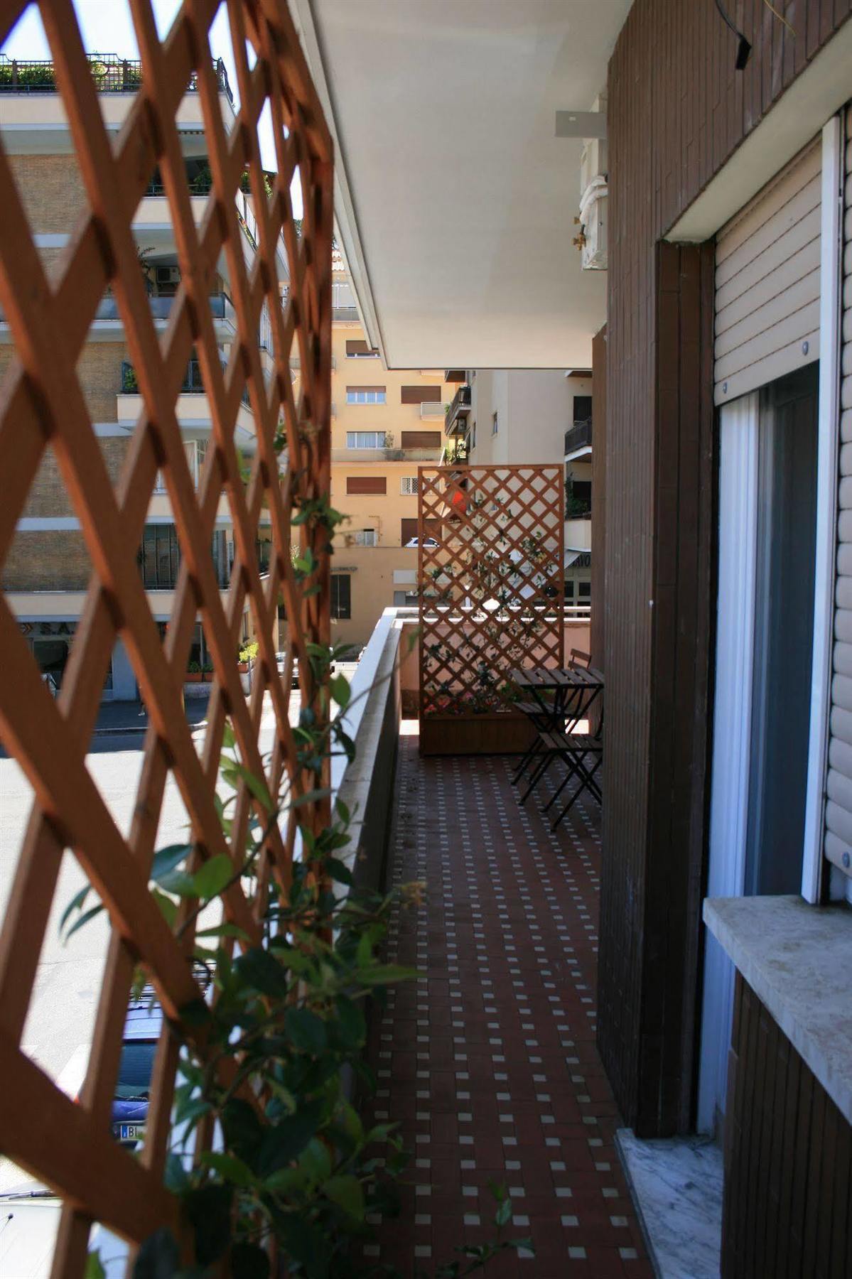 Lt Rooms Rome Exterior photo
